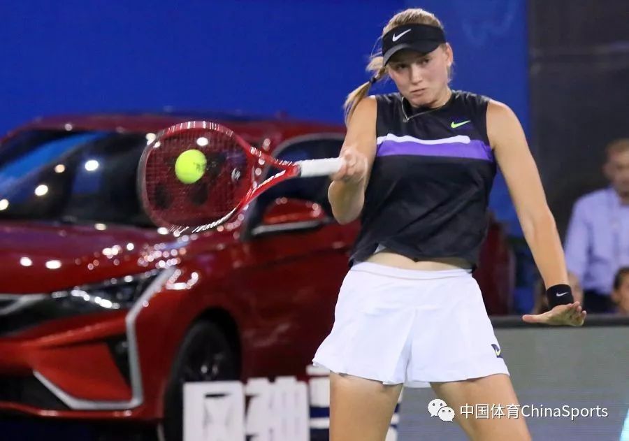 尤其是他在 尤其是他在