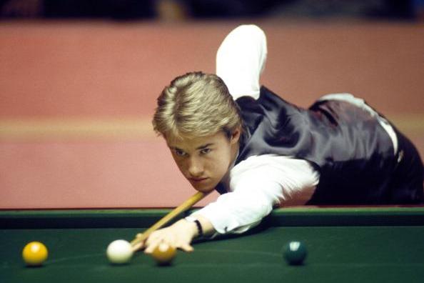 超过1亿欧 超过1亿欧