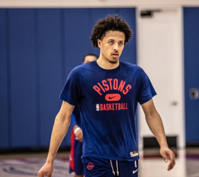 足球是一项 足球是一项